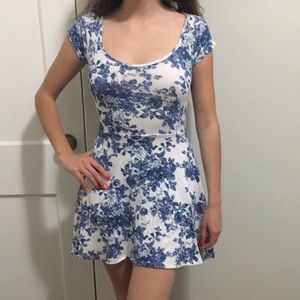 Fit and flare floral summer dress